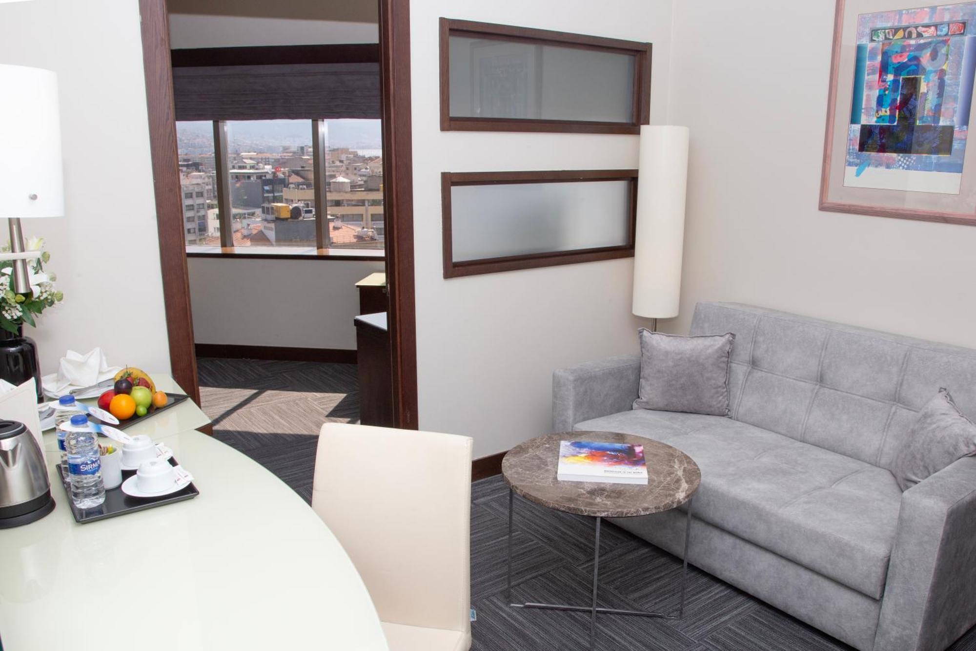 Kaya Prestige Oteli İzmir Exteriér fotografie